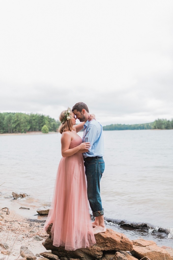 Dreamy Lake Engagement Session