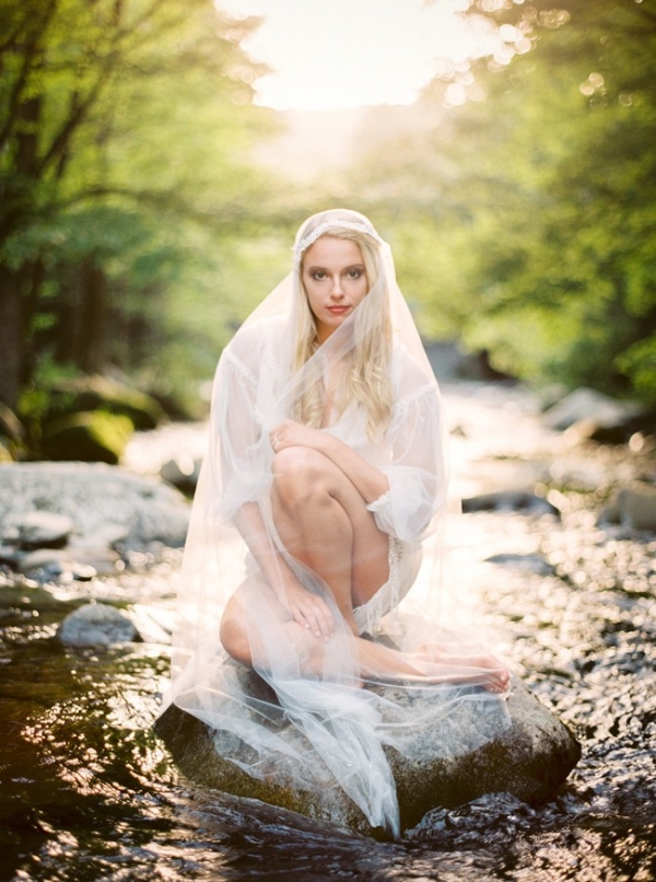 Organic River Boudoir