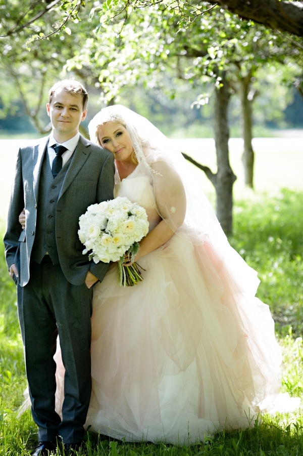 Pretty in Pink Winery Wedding in Ontario