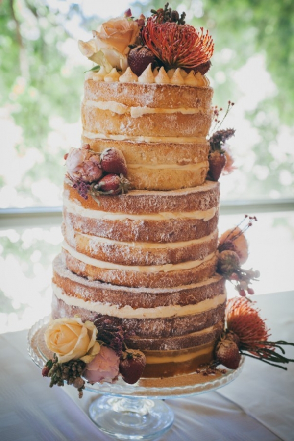 20 Naked Cakes Perfect for Autumn Weddings