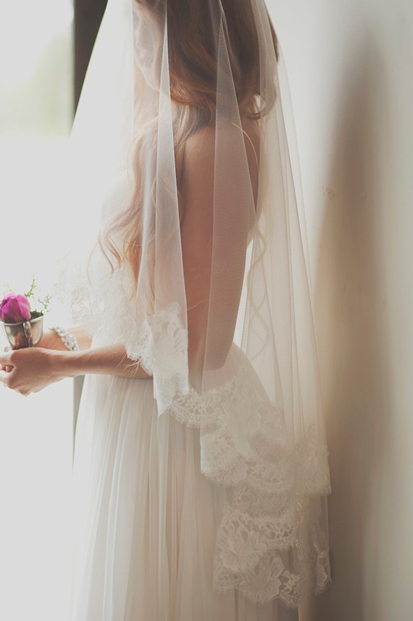 Dreamy Mountain Lodge Wedding Shoot