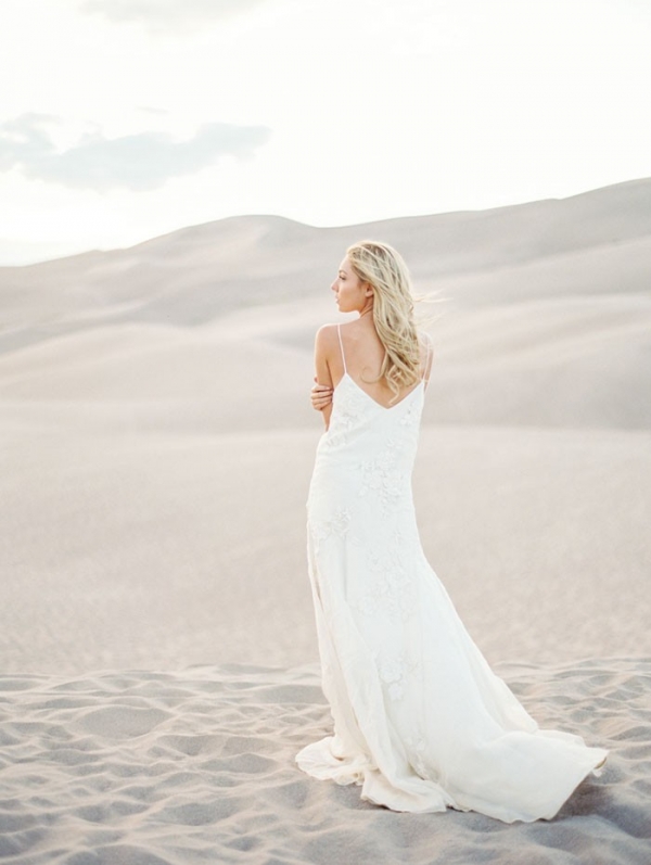 Organic Desert Wedding Shoot