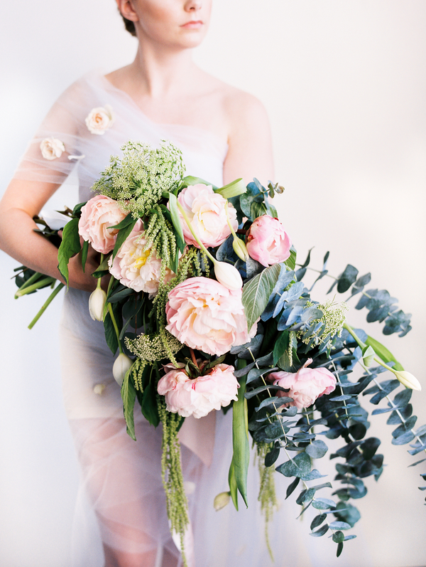 An Artfully Modern Wedding Shoot in Houston