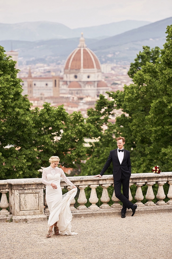 Intimate Tuscan Villa Torricella Wedding