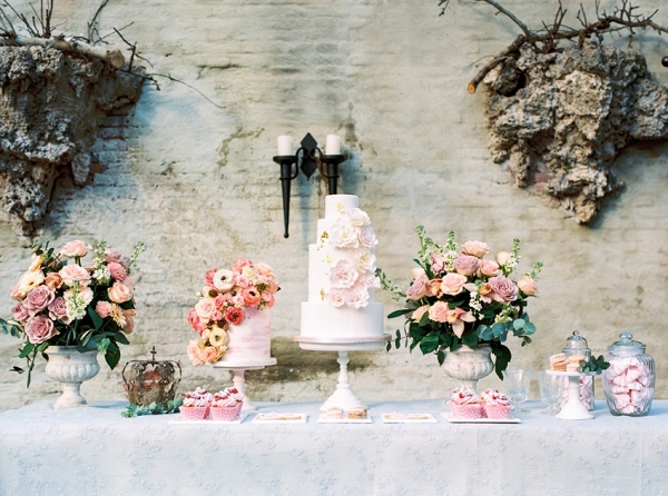 Romantic Swan Lake Inspired Wedding Styled Shoot