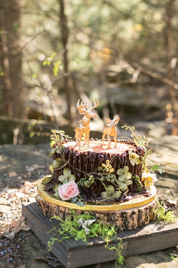 Romantic Woodlands Wedding Inspiration