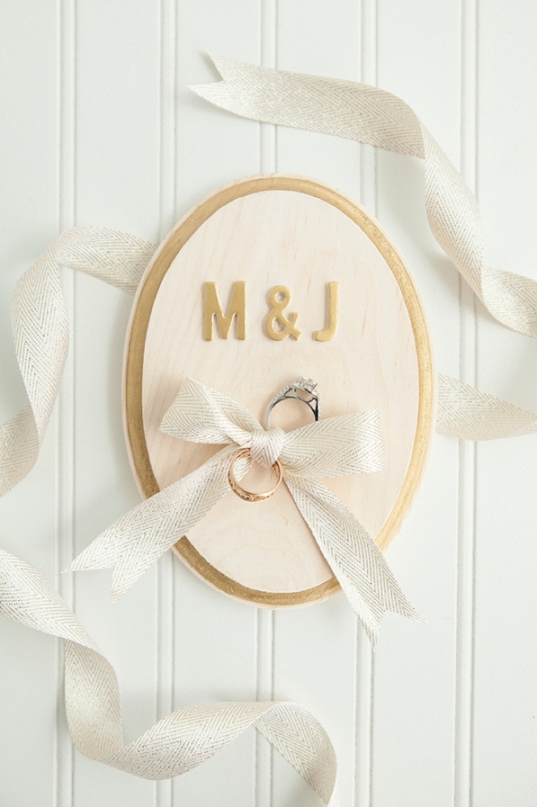 DIY Personalized Ring Bearer Plaque