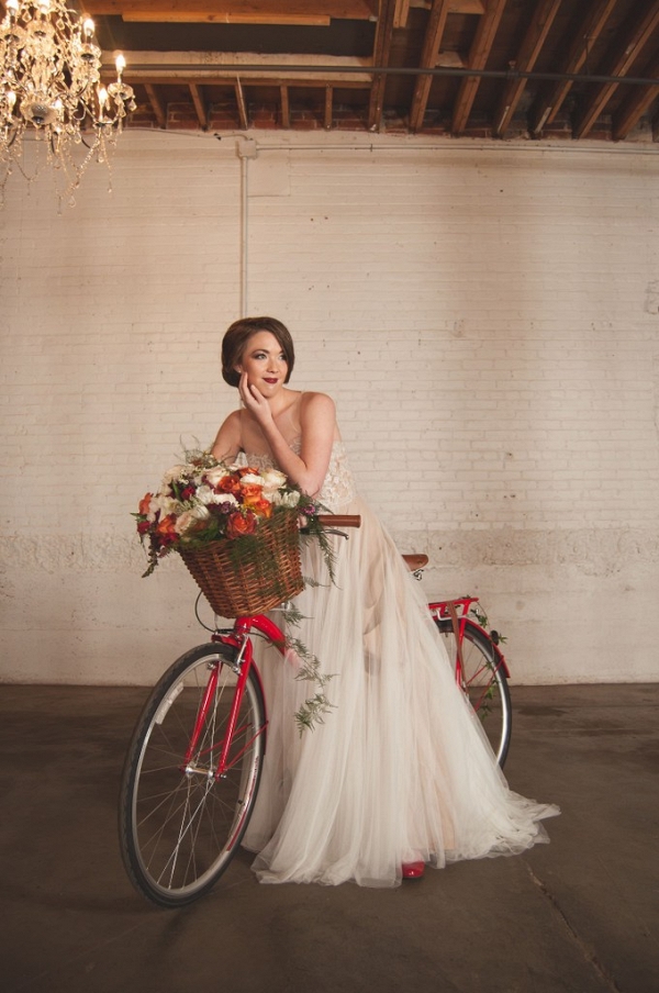 Cherry Red Vintage Bridal Inspiration