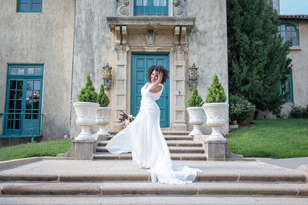 A Bridal Portrait Session at the Dresser Mansion