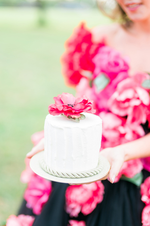 Summer Wedding Cake Trends