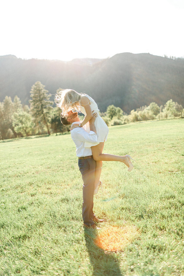 Leavenworth Waterside Engagement