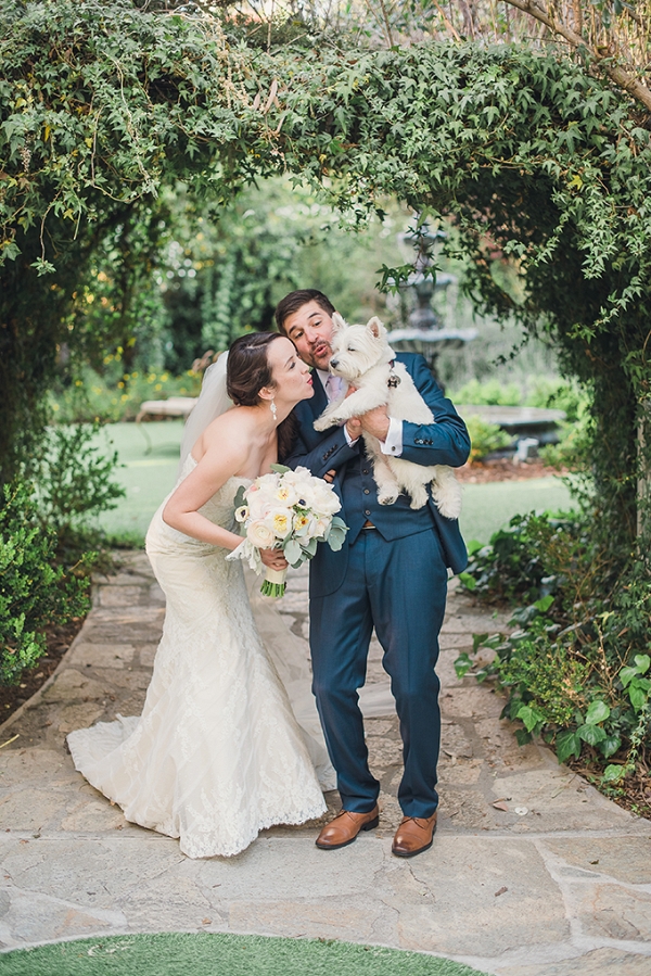 Romantic Vintage Estate Wedding