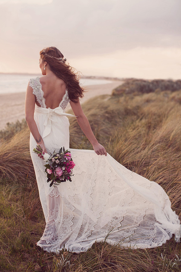 Luxe Vintage Beach Wedding Inspiration