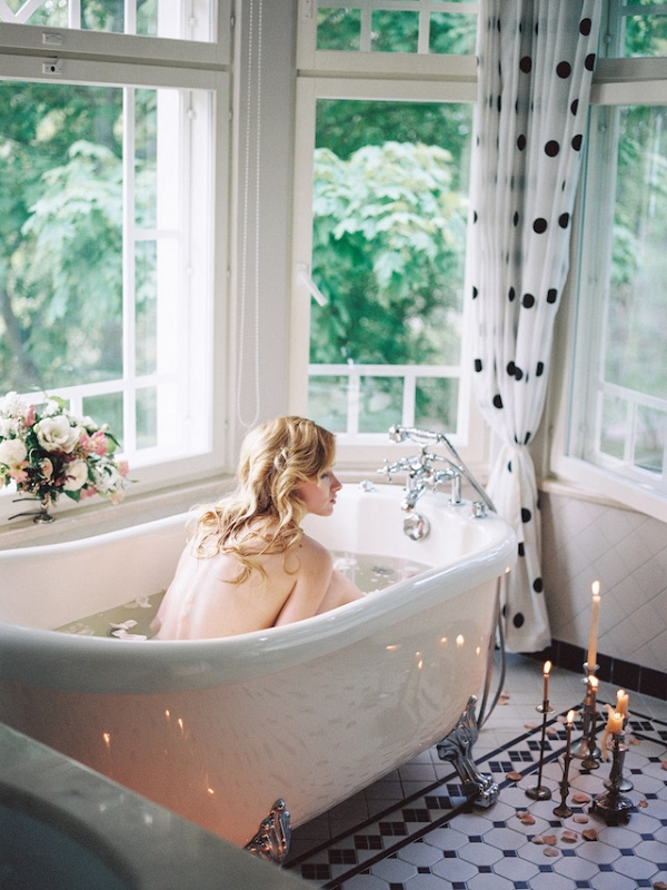 Bubble Bath Boudoir Editorial