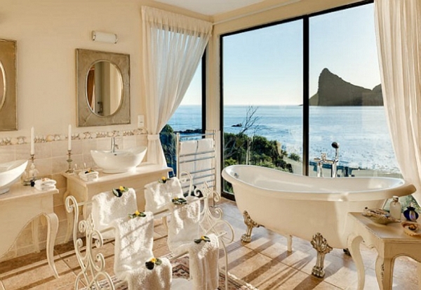 Honeymoon Inspiration: 10 Bathtubs with a View