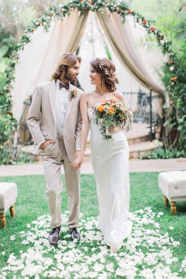 Bohemian Wedding Inspirationwith Vintage Glam