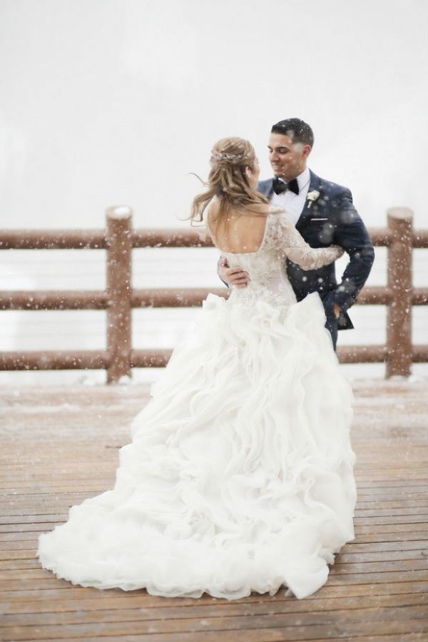 Snowy Deer Valley Wedding at Stein Eriksen Lodge