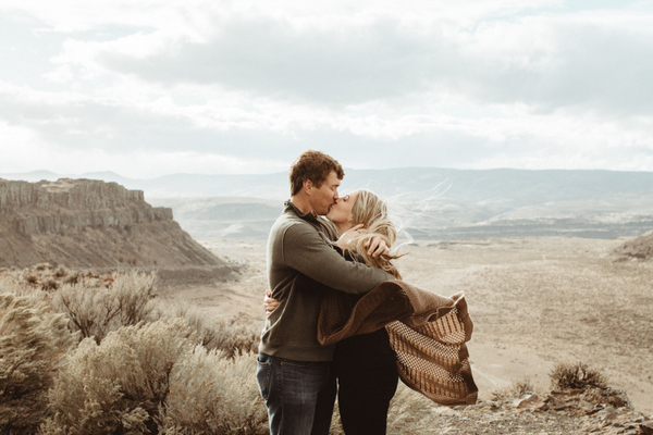 Windy & Romantic High Desert Anniversary Shoot