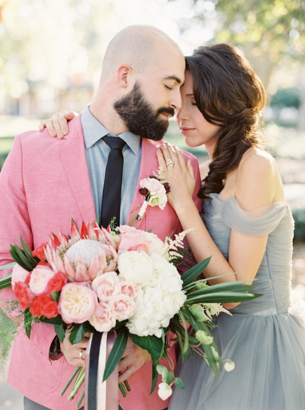 Modern Southern Wedding Style in Coral and Gray