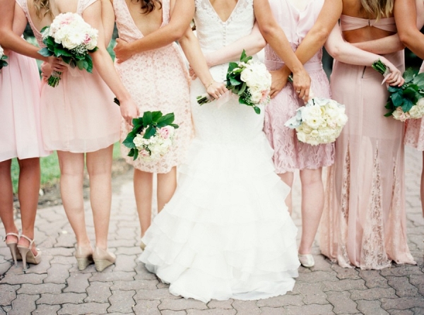 How to Mix and Match Bridesmaids– The Right Way!