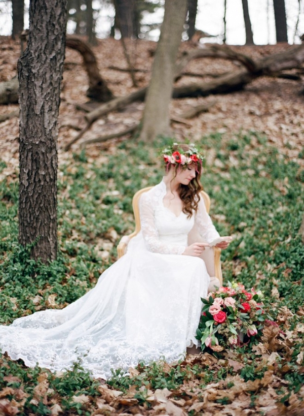 'Love Letter' A Romantic Woodland Bridal Shoot