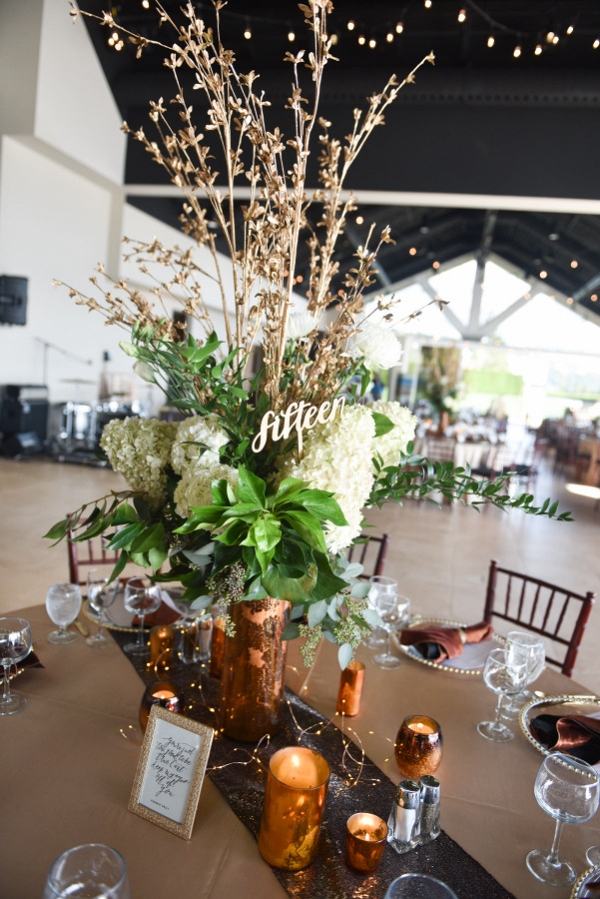 Metallic Lakeside Fall Wedding in Northern Idaho