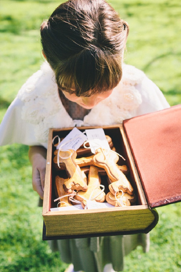 Gold Gingerbread Key Favors Tutorial