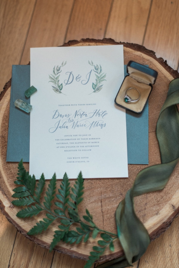 Springy and Fresh Emerald Styled Wedding in Idaho