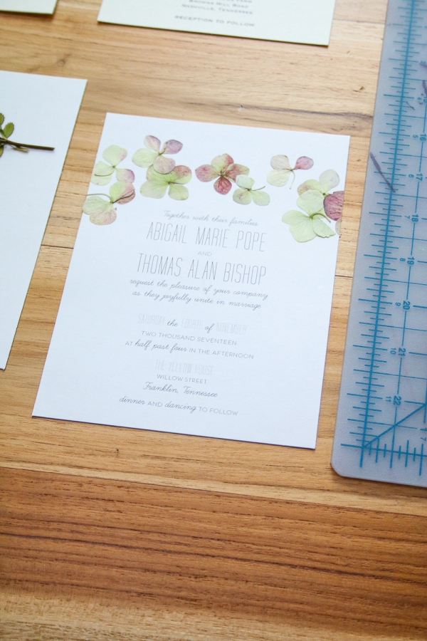 DIY Pressed Flower Invitations