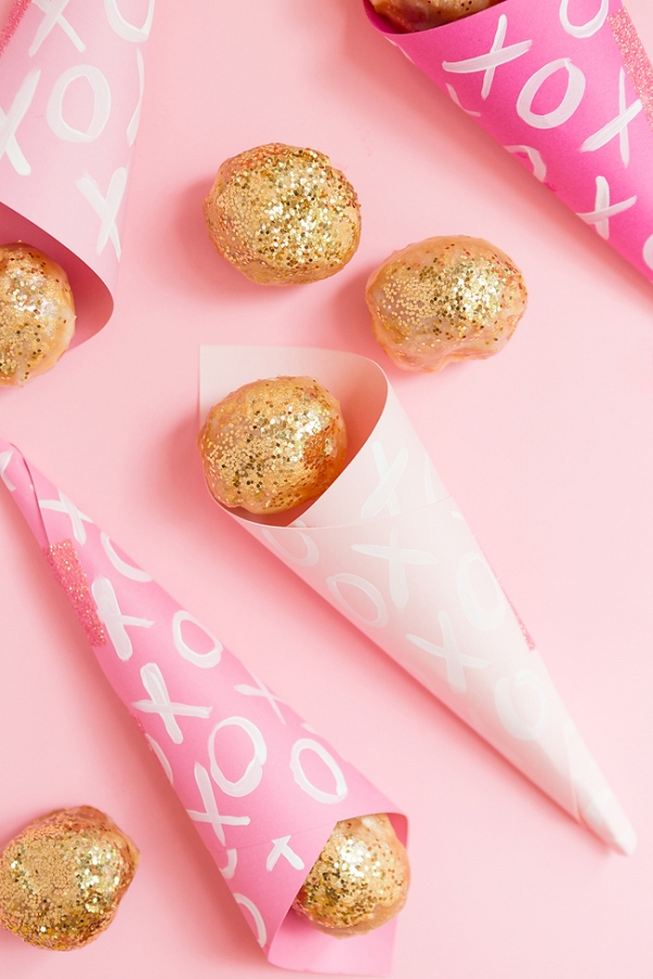 Easy Paper Donut Cones And Glitter Donuts