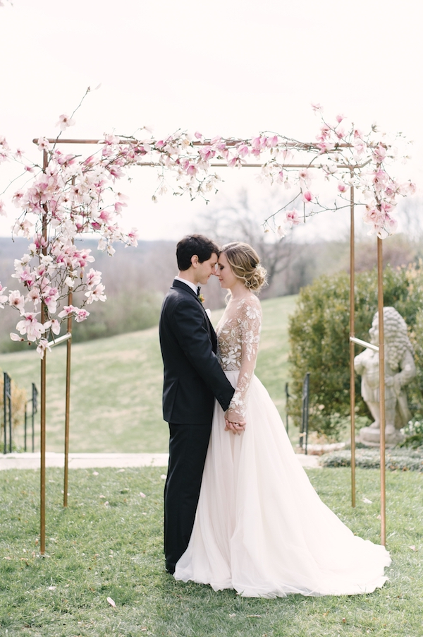 Romantic Virginia Estate Styled Shoot