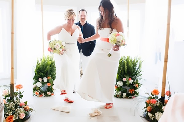 Casual Beach Wedding with Jewish Traditions