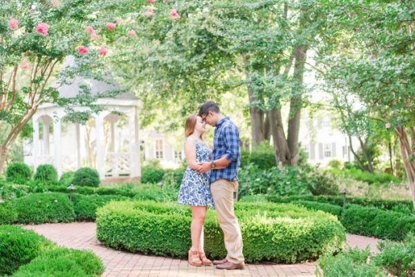 Chic Alexandria Engagement Session