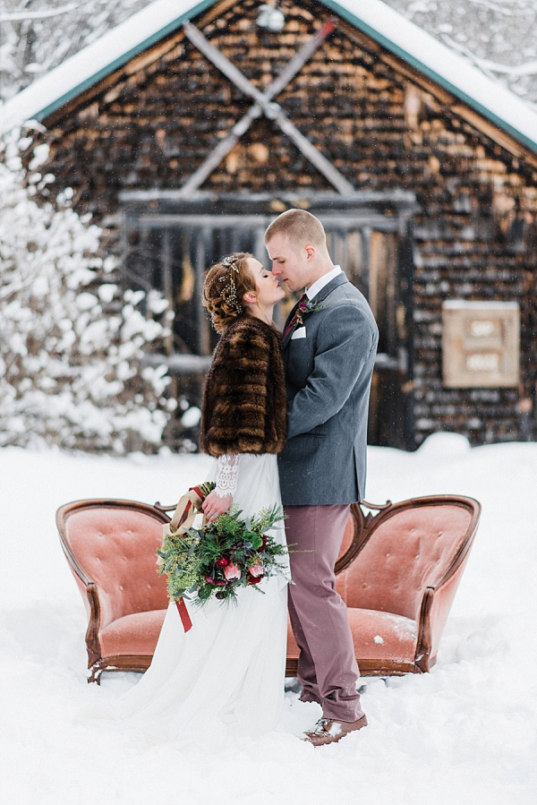 Burgundy Winter Wedding Inspiration