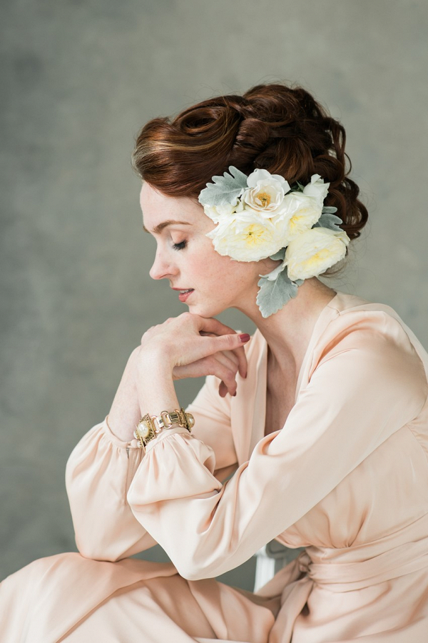 Dutch Masters Inspired Spring Bridal Shoot