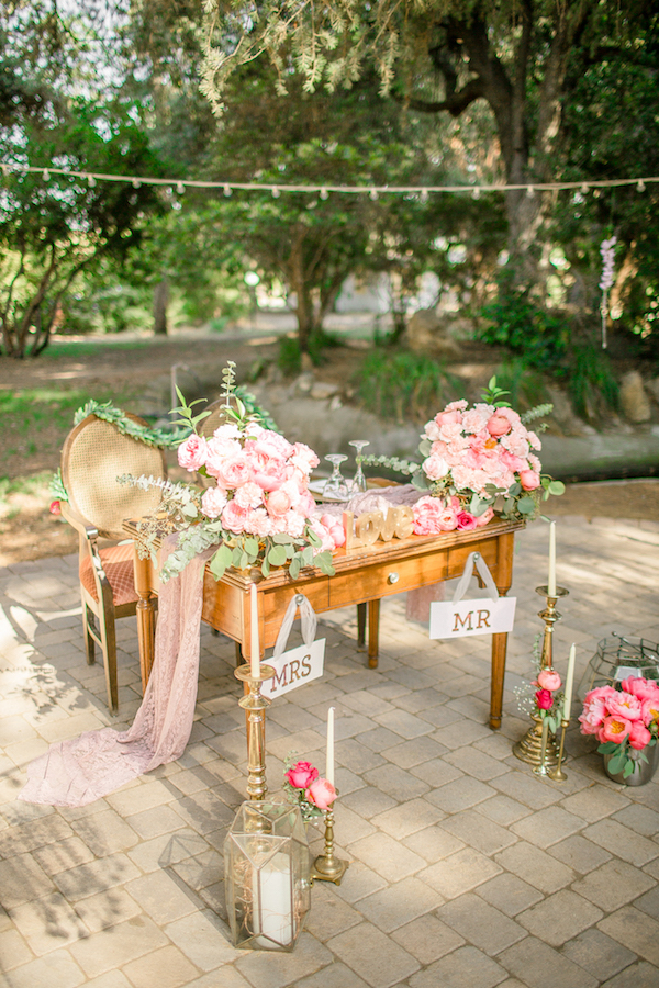 Outdoor Vintage Wedding