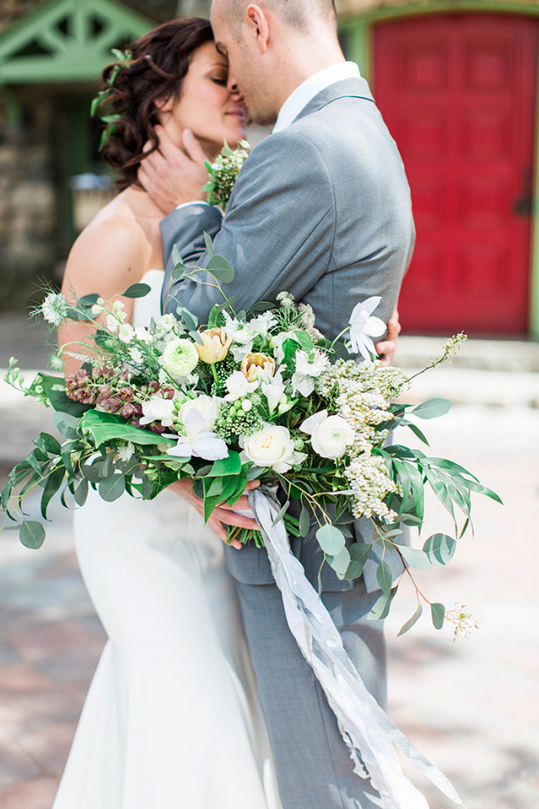 Natural Elegance in Greenery and Gold