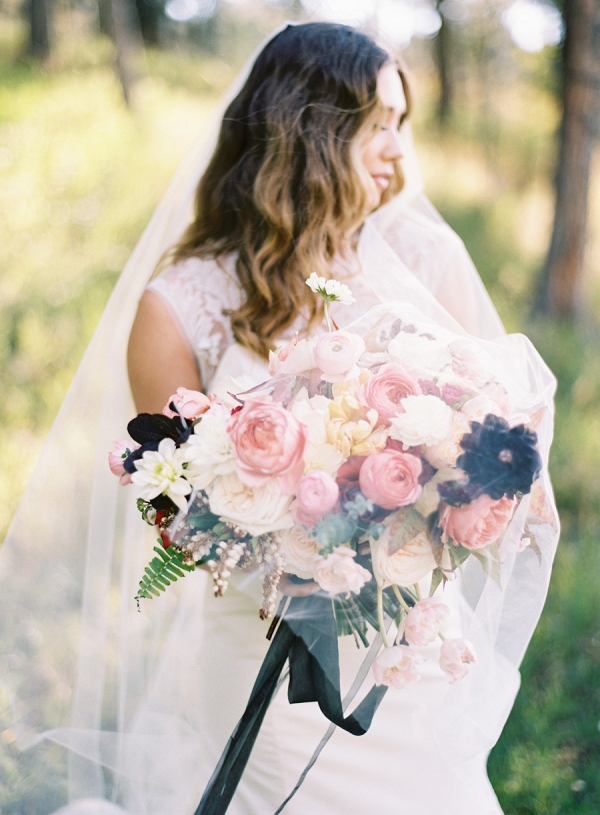 Elegant Autumn Mountain Wedding Inspiration