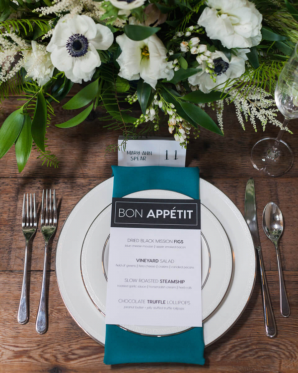 minimalist + clean tablescape styled shoot