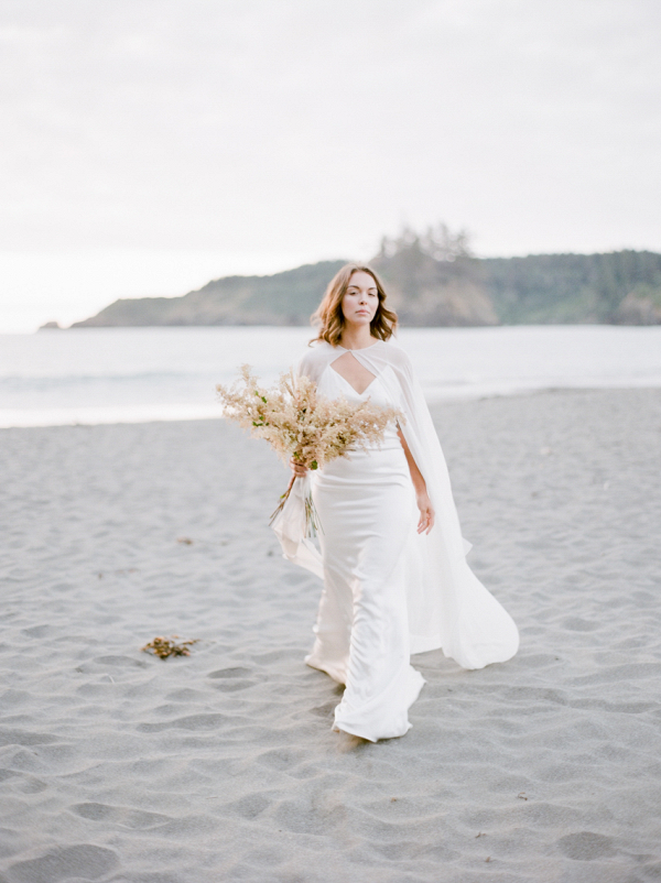 Oceanside Elopement with a Modern Organic Style