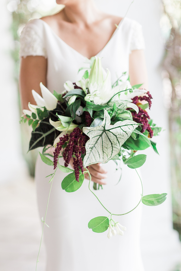 Modern Tropical Wedding Inspiration