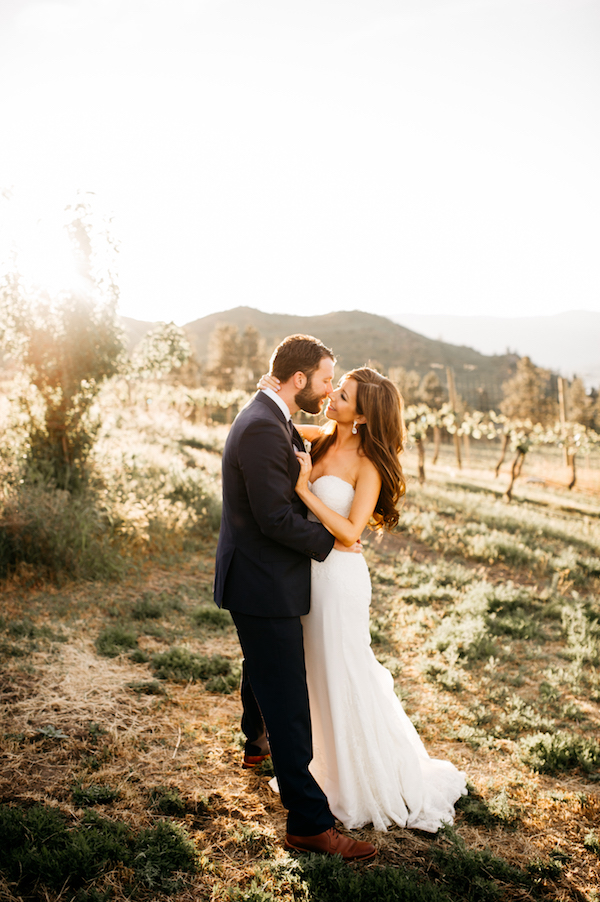 Spring Lakeside Wedding