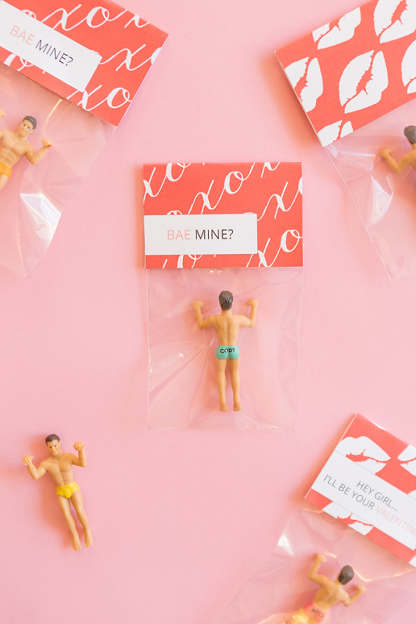 DIY Funny Galentine's Favors