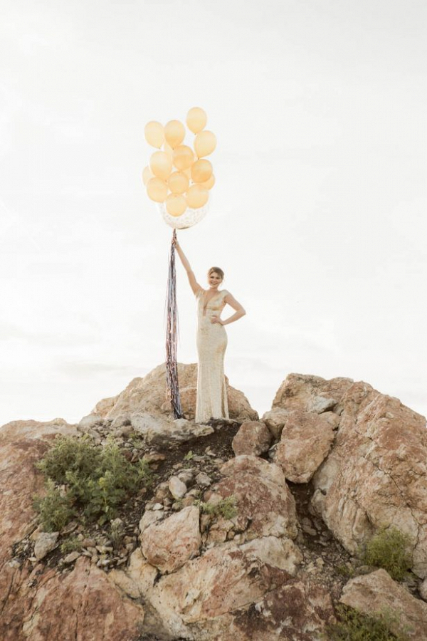 Glam Black And Gold Wedding Inspiration