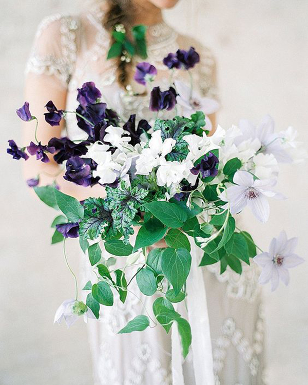 How to Work with Ultra Violet for Your Wedding