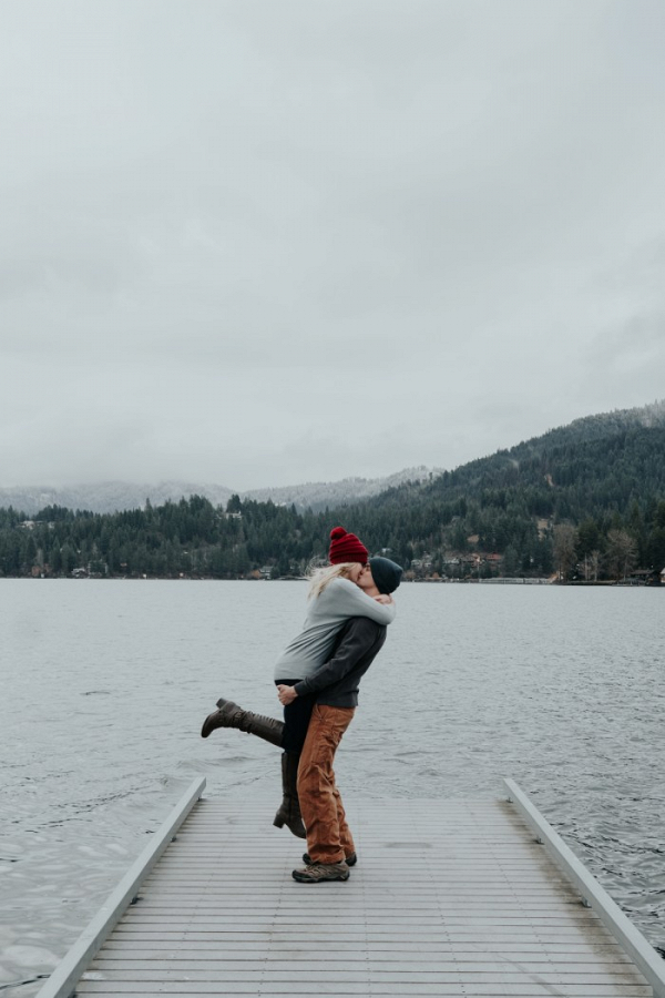 Cozy Cocoa Winter Engagement