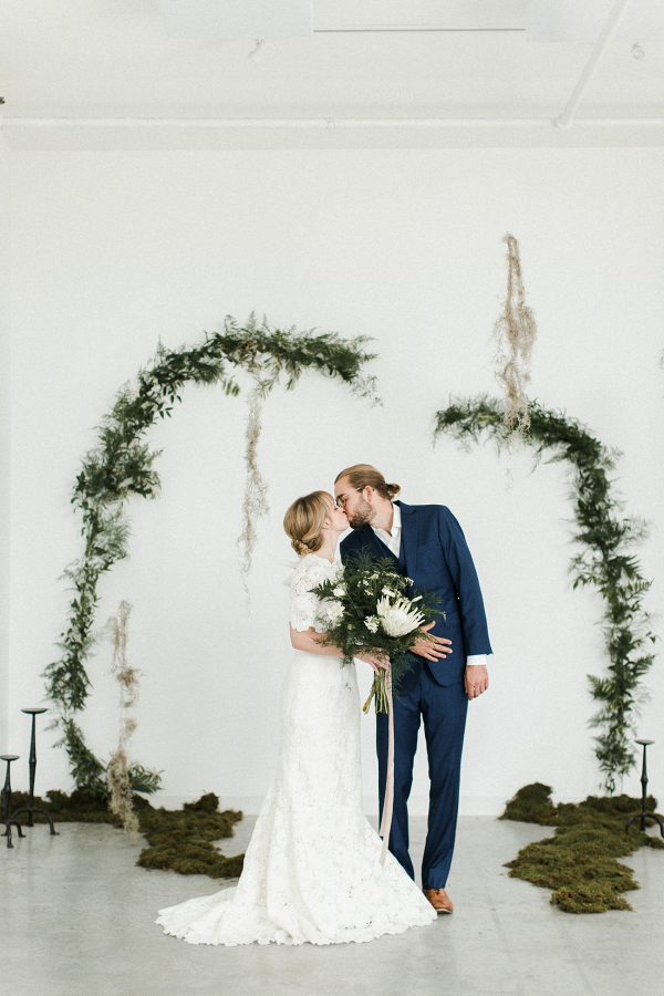 Modern Greenery Wedding Ideas