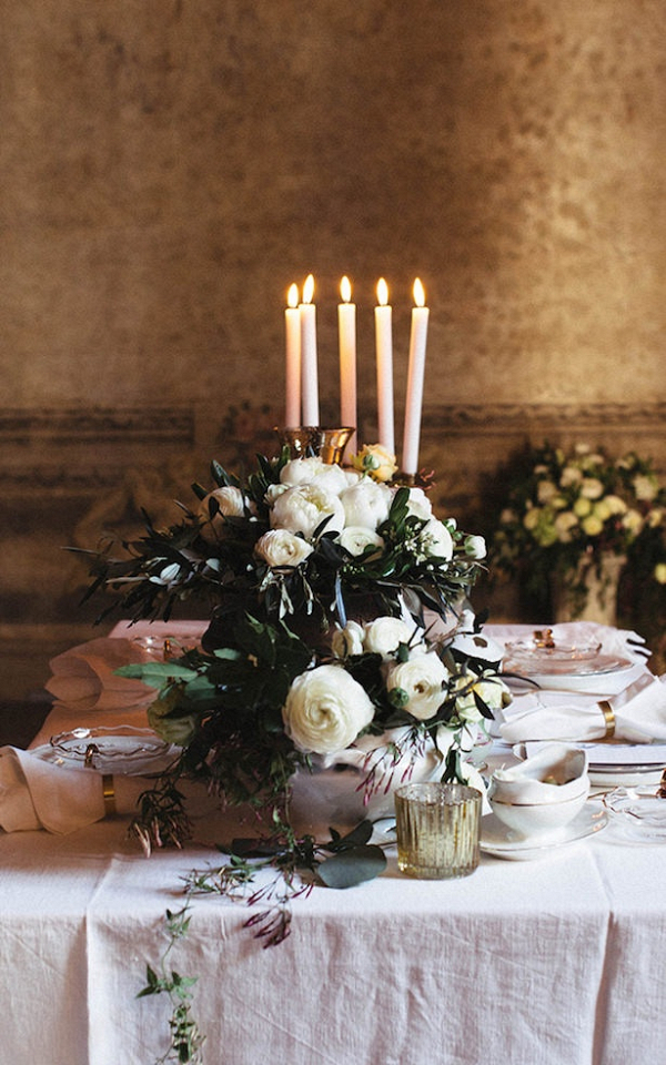 Greek Meets Modern Wedding Inspiration