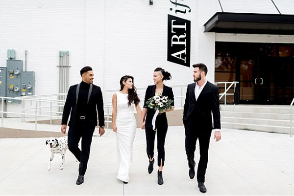 Minimalist Black and White Wedding Inspiration