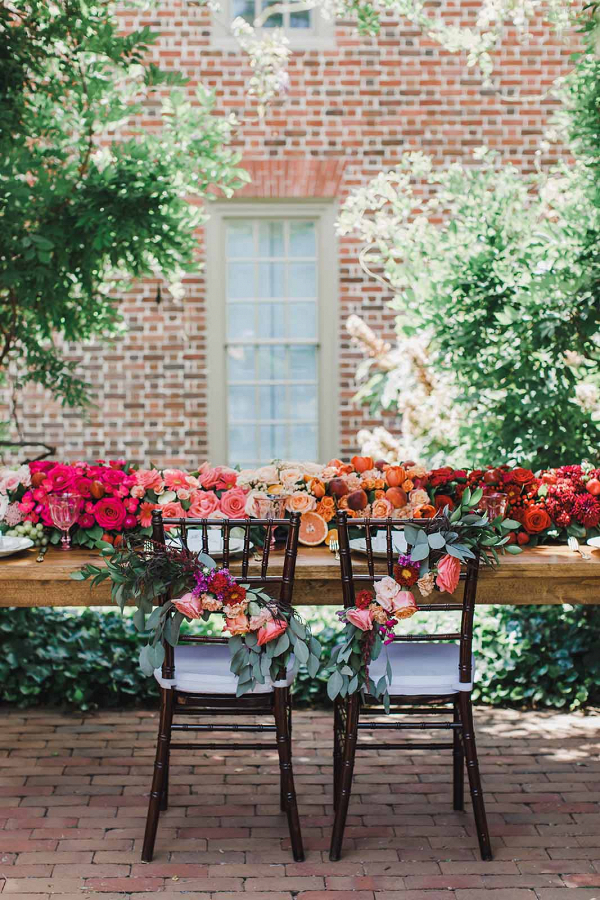 Romantic garden wedding at Colonial Williamsburg